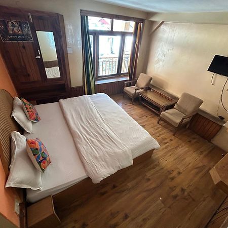Hotel Bhrigu Manāli Kültér fotó