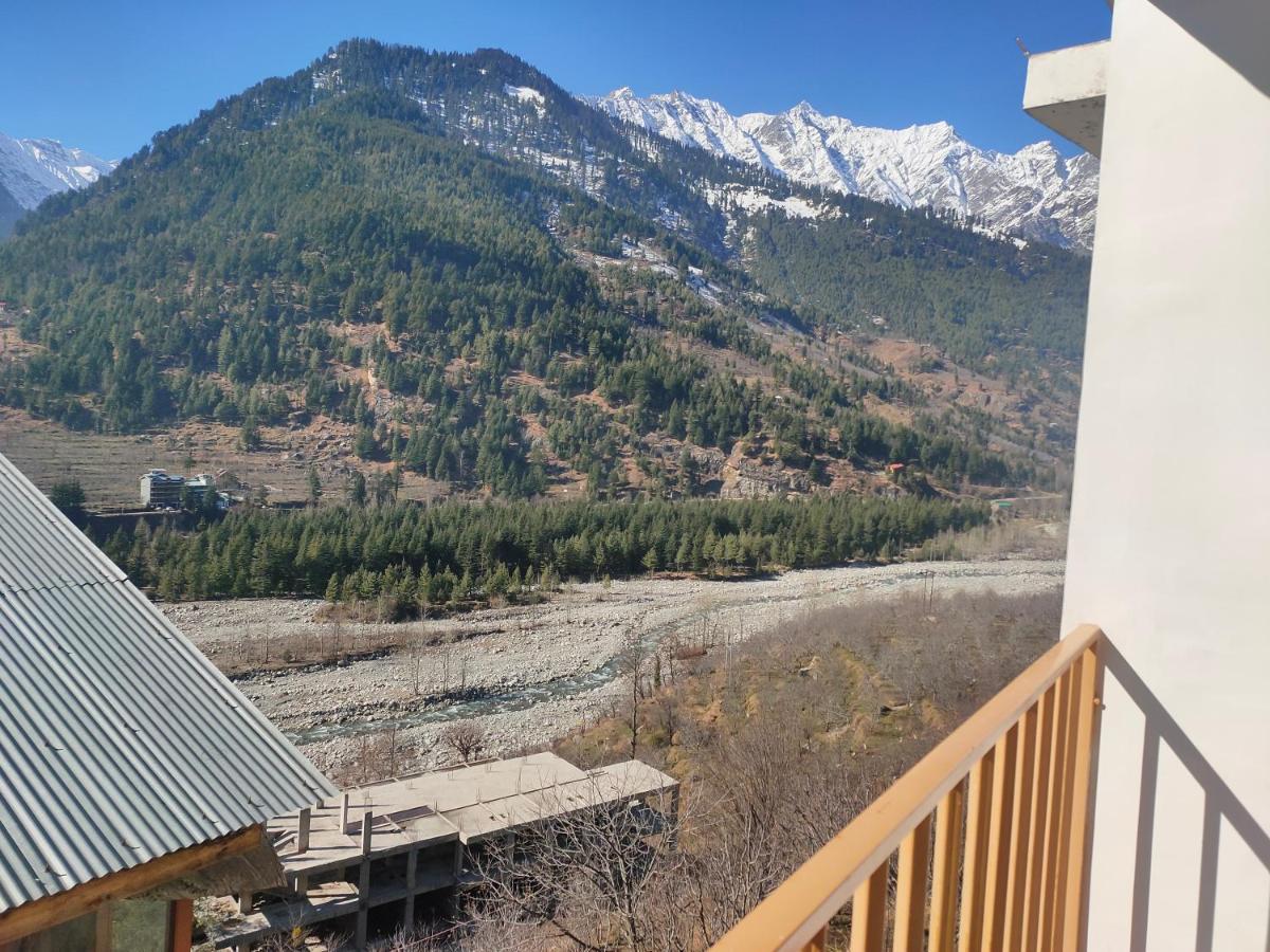 Hotel Bhrigu Manāli Kültér fotó