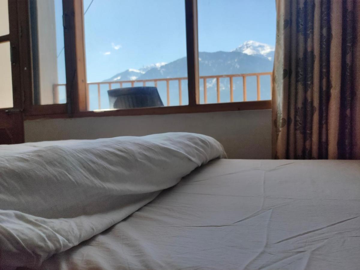 Hotel Bhrigu Manāli Kültér fotó