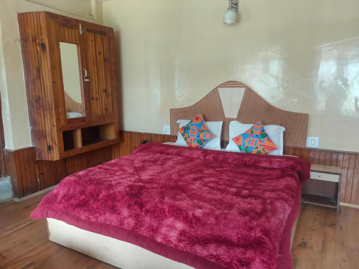 Hotel Bhrigu Manāli Kültér fotó