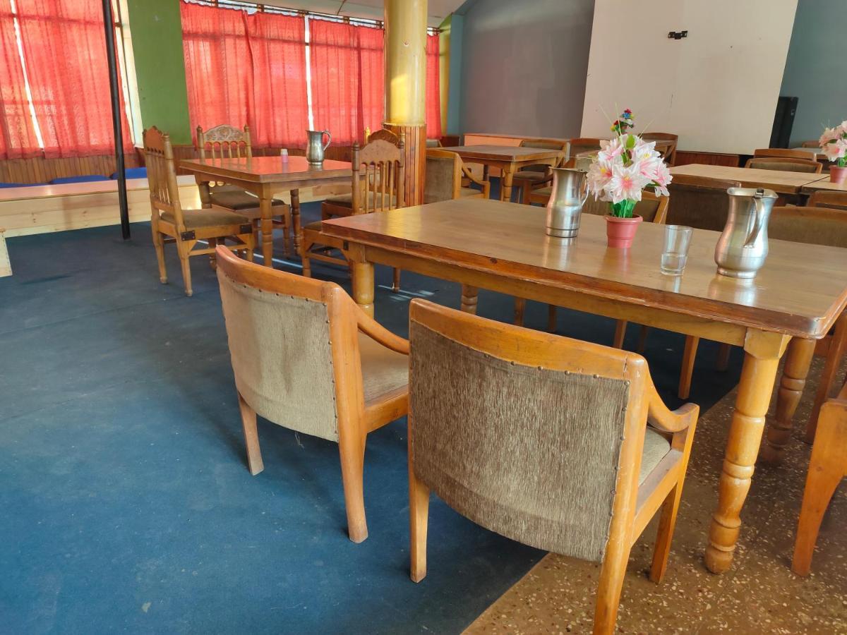 Hotel Bhrigu Manāli Kültér fotó